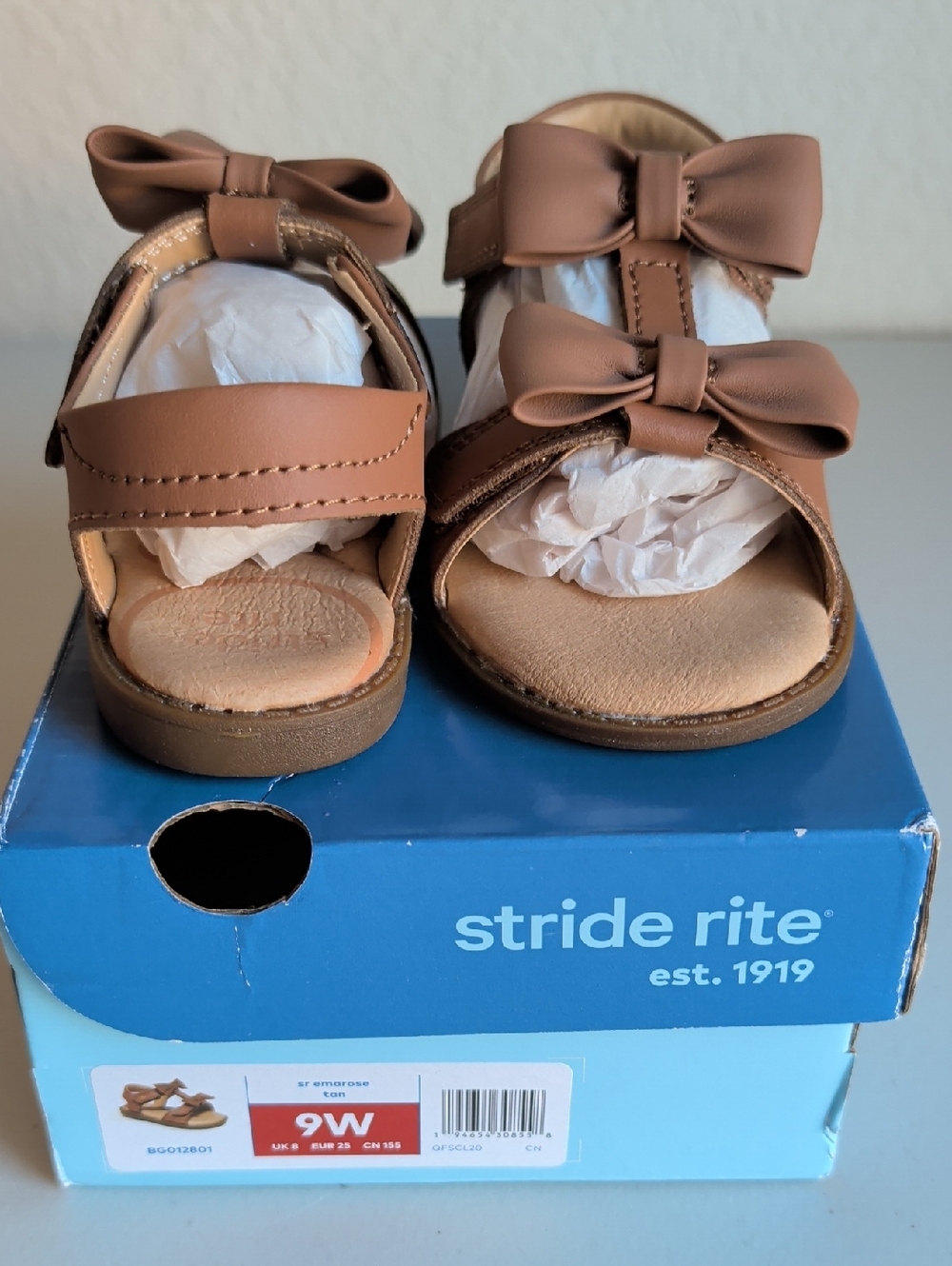 Stride Rite Girls Tan Bow Sandals